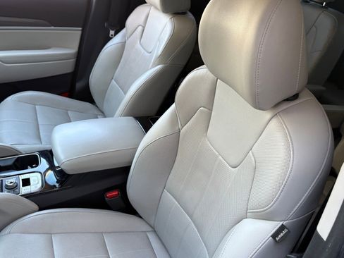 Used 2021 Kia Telluride EX w/ EX Premium Package image 36