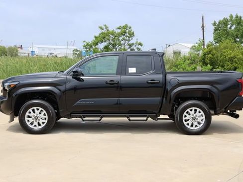 New 2026 Toyota Tacoma SR5 RWD image 5