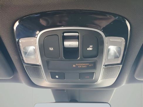 Used 2022 Hyundai Santa Cruz Limited image 40