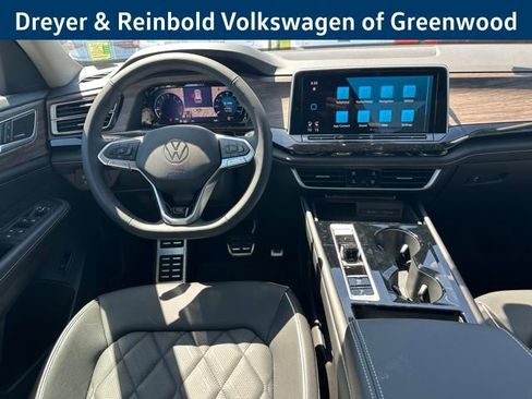 New 2026 Volkswagen Atlas SEL Premium R-Line AWD/4WD image 13