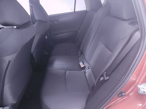 Used 2025 Toyota Corolla Cross LE w/ Moonroof Package image 17