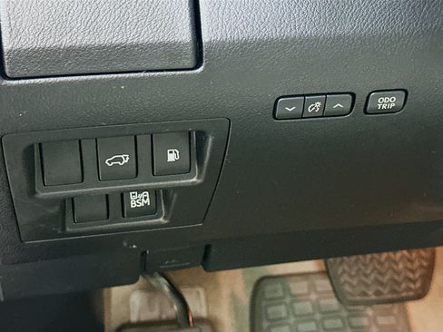 Used 2013 Lexus RX 350 FWD w/ Navigation Pkg image 17