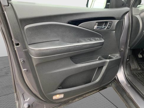 Used 2021 Honda Passport Elite image 11