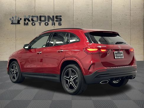 Used 2026 Mercedes-Benz GLA 250 4MATIC image 5