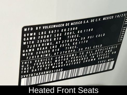 Used 2024 Volkswagen Tiguan SE image 17