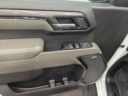 Used 2022 Chevrolet Silverado 1500 ZR2 w/ Technology Package AWD/4WD image 69