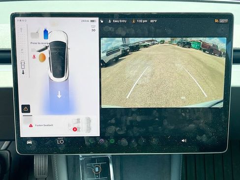 Used 2025 Tesla Model 3 Long Range RWD image 13