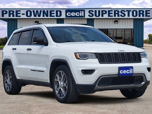 Used 2022 Jeep Grand Cherokee Limited w/ Tech Group RWD image 1