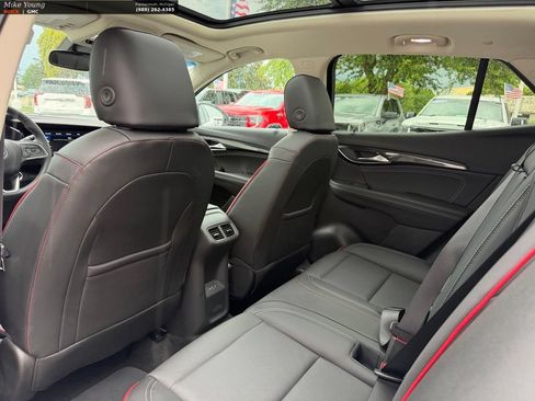 Certified 2023 Buick Envision Essence w/ Technology Package I AWD/4WD image 13