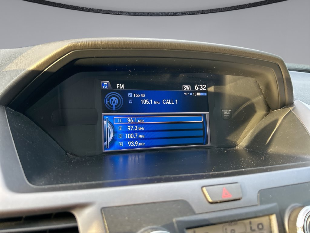 Used 2014 Honda Odyssey EX image 22