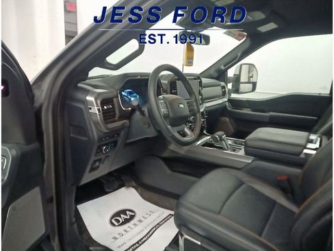 Used 2024 Ford F150 Lariat w/ Tow/Haul Package image 5