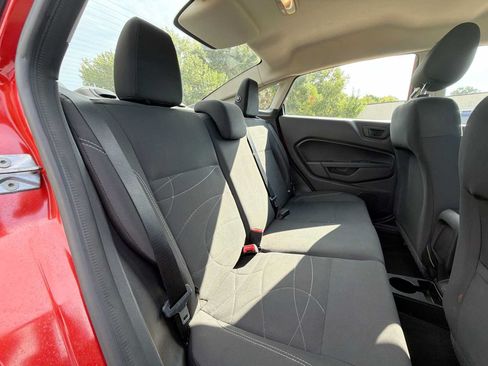 Used 2019 Ford Fiesta SE w/ Cold Weather Package FWD image 17