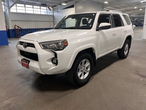 Used 2023 Toyota 4Runner SR5 image 7