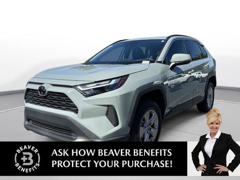 Used 2023 Toyota RAV4 XLE w/ Convenience Package FWD image 1