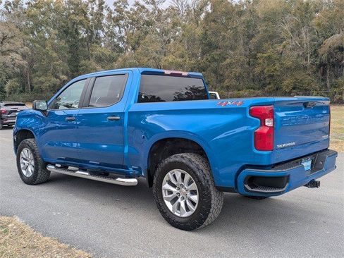 Certified 2023 Chevrolet Silverado 1500 Custom image 11