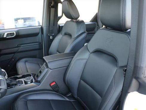 New 2025 Ford Bronco Outer Banks image 22