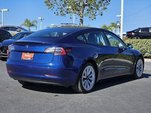Used 2023 Tesla Model 3 Standard Range image 18