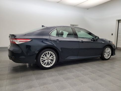 Used 2018 Toyota Camry XLE w/ Audio Package image 10