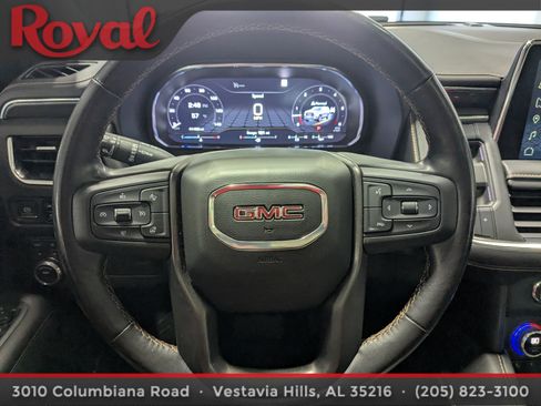 Used 2023 GMC Yukon AT4 w/ AT4 Premium Package image 22
