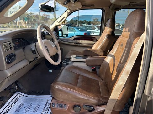 Used 2003 Ford Excursion Limited RWD image 7