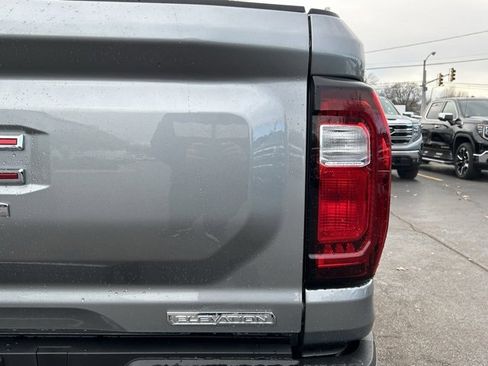 New 2026 GMC Canyon Elevation w/ Convenience Package image 12