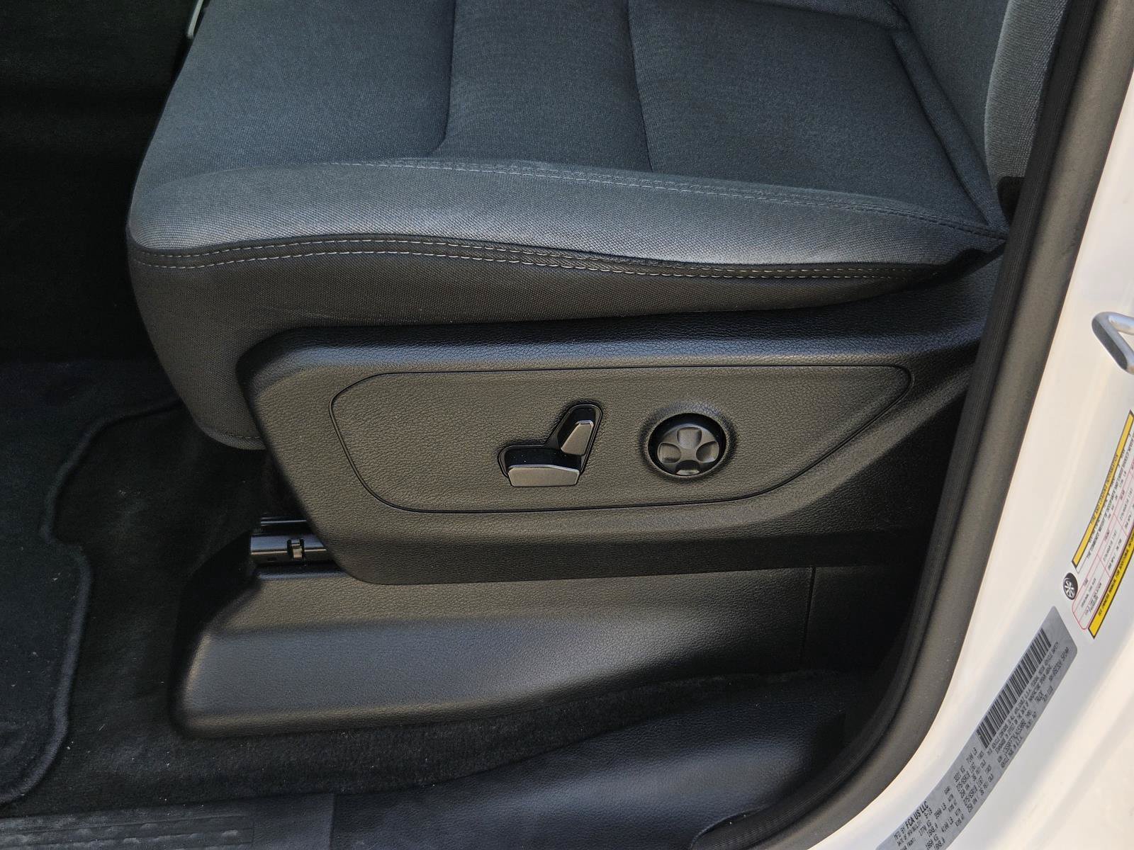Used 2020 RAM 1500 Big Horn AWD/4WD image 29