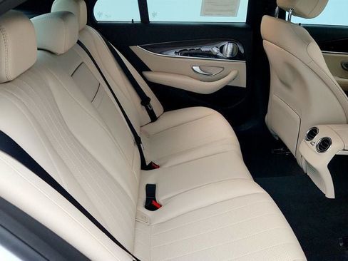 Used 2021 Mercedes-Benz E 350 Sedan w/ Premium Package image 21