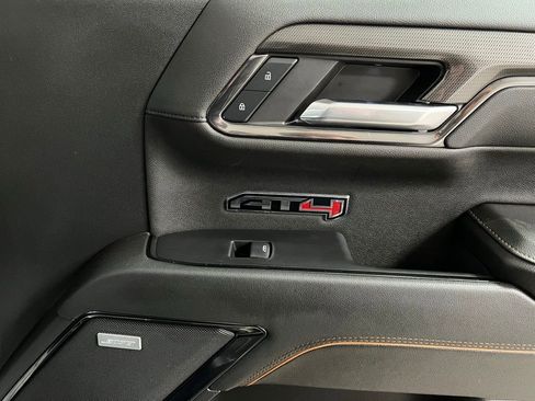 Used 2024 GMC Sierra 1500 AT4 w/ Technology Package image 61