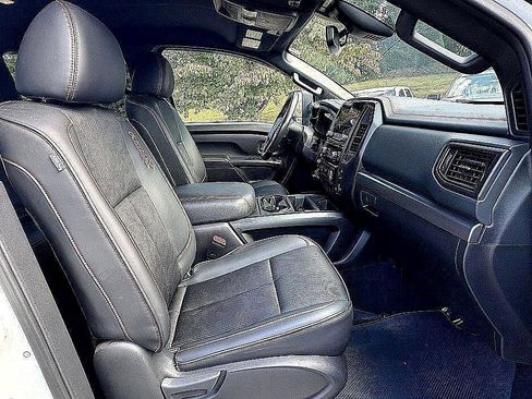 Used 2021 Nissan Titan PRO-4X w/ Pro-4x Utility Package image 19