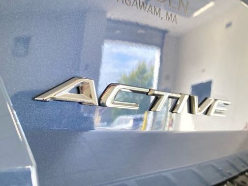 New 2025 Ford Explorer Active image 7