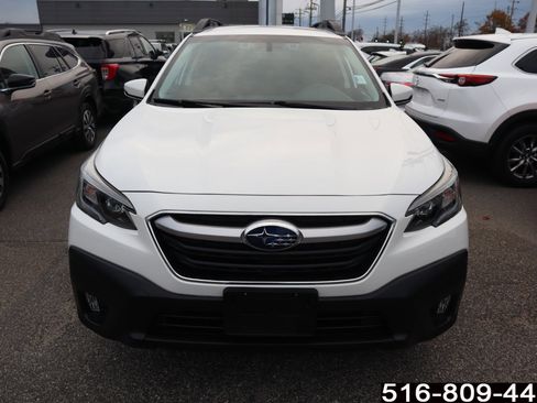 Used 2021 Subaru Outback Premium image 4