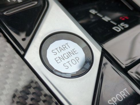 Used 2024 BMW X6 M60i w/ Executive Package image 20