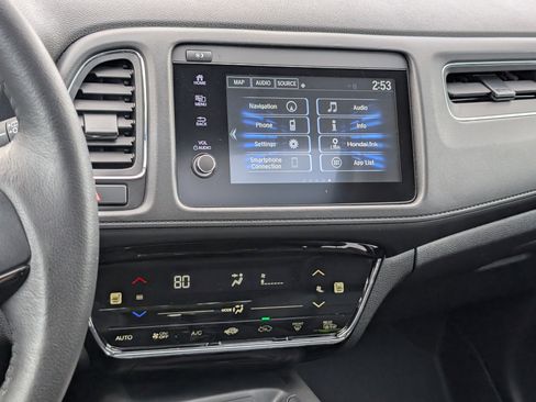 Used 2020 Honda HR-V Touring image 21