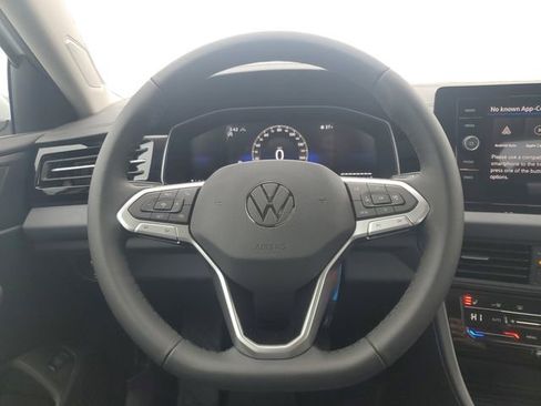 New 2026 Volkswagen Jetta SE image 17