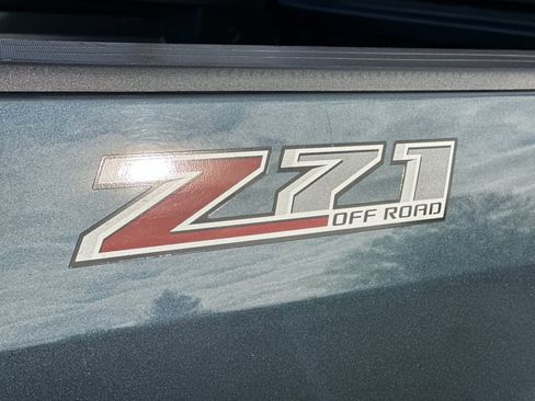 Used 2019 Chevrolet Colorado Z71 image 30