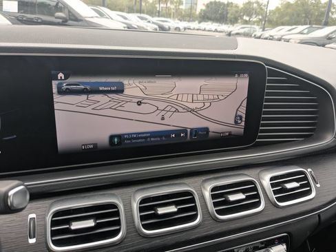 Used 2025 Mercedes-Benz GLS 450 4MATIC w/ AMG Line Exterior image 14