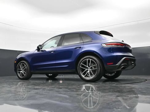 Certified 2026 Porsche Macan AWD/4WD image 36