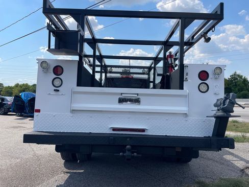 Used 2018 RAM 5500 Tradesman w/ Power & Remote Entry Group image 5