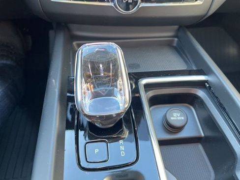 New 2026 Volvo XC60 B5 Plus w/ Climate Package image 31