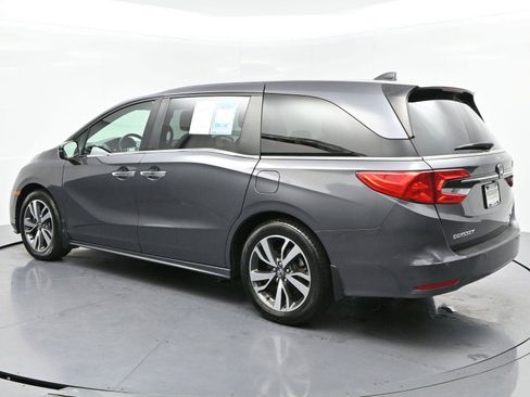 Used 2023 Honda Odyssey Touring image 5