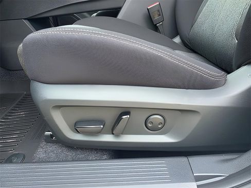 New 2026 Nissan Rogue SV w/ Cold Weather Package image 19