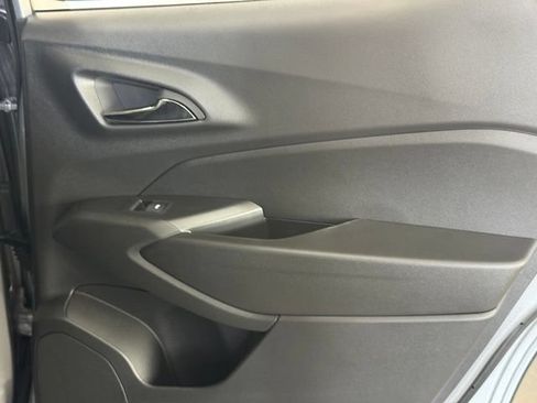 New 2026 Chevrolet Trax LT w/ Driver Confidence Package FWD image 25