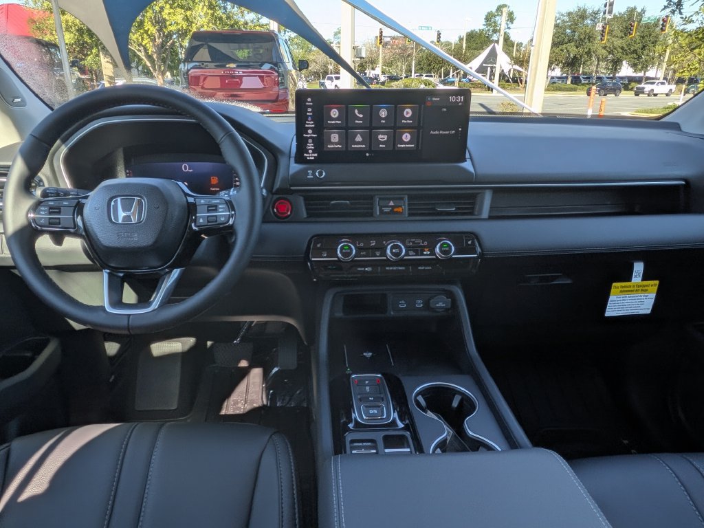 New 2026 Honda Pilot Touring image 16
