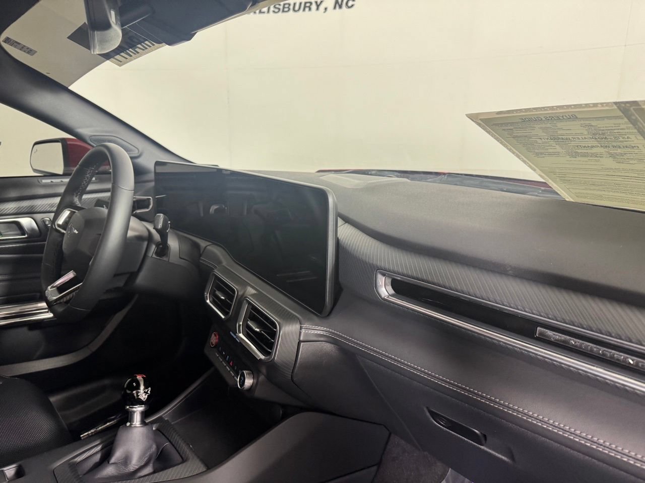 Used 2025 Ford Mustang GT Premium RWD image 26