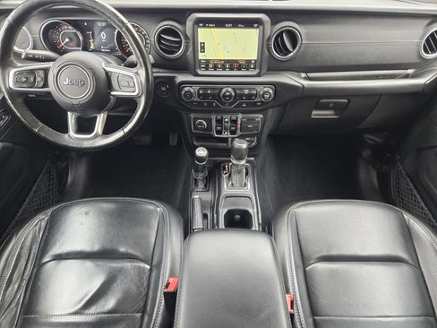 Used 2020 Jeep Gladiator Overland AWD/4WD image 28