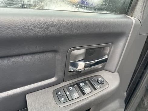 Used 2011 RAM 1500 Sport w/ Sport Premium Group image 10