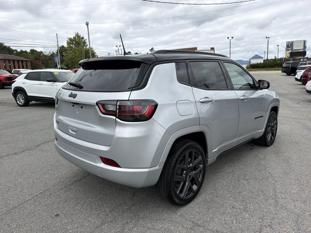 Used 2025 Jeep Compass Limited w/ High Altitude Package AWD/4WD image 6