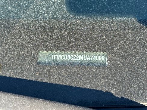 Used 2021 Ford Escape SEL image 2