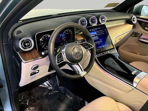 Certified 2026 Mercedes-Benz GLC 300 4MATIC image 18