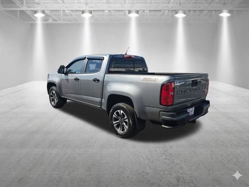 Used 2022 Chevrolet Colorado Z71 AWD/4WD image 6
